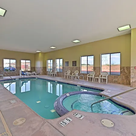 Comfort Inn & Suites Page At Lake Powell