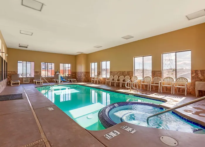Hotel Comfort & At Powell 4*