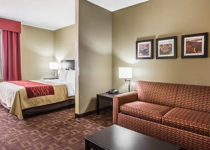 Hotel Comfort & At Powell Page