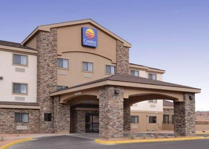 Hotel Comfort & At Powell 4*